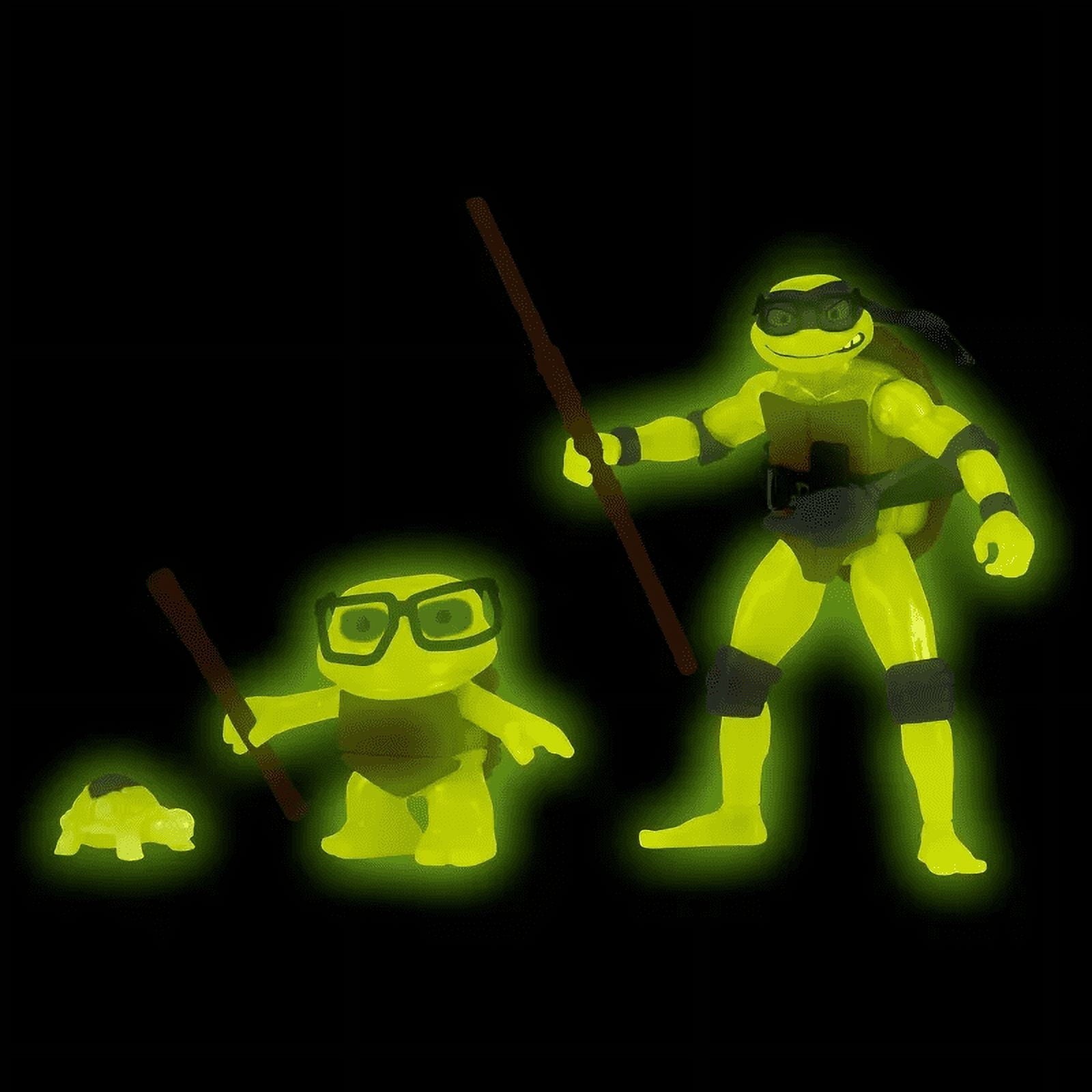 Teenage Mutant Ninja Turtles: Mutant Mayhem Making of a Ninja Donatello Action Figure Set